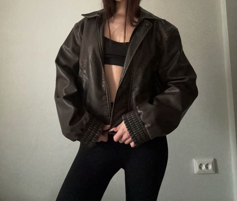 шкіряна куртка-бомбер