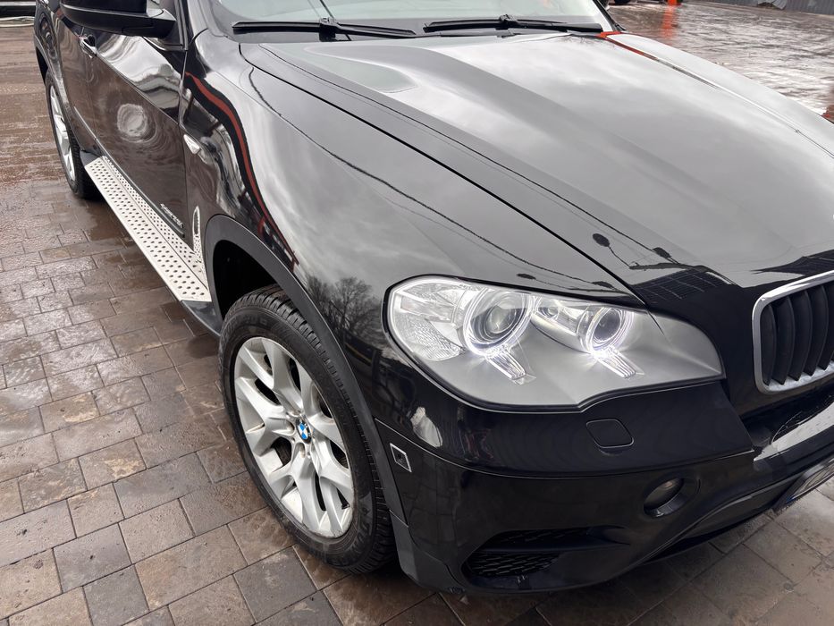 BMW X5 xDrive35i 2011 (E70)