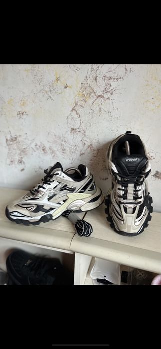Кроссовки balenciaga Track 2  оригинал размер 38 - 38,5