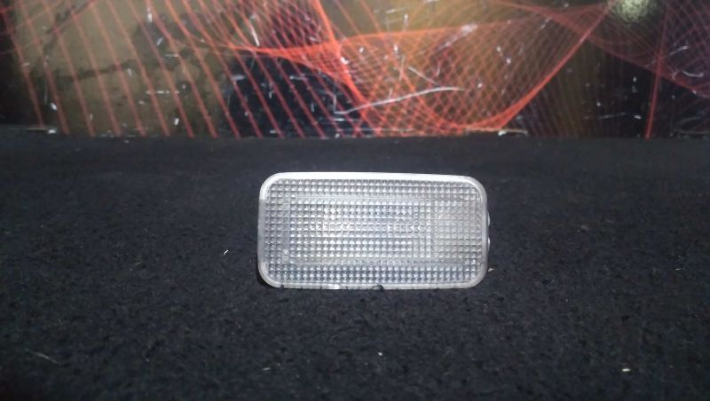 Luzes De Matricula Toyota Avensis (_T25_)