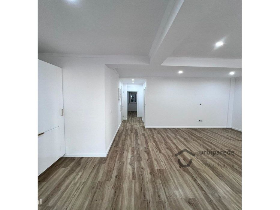 apartamento T2 remodelado, Amadora Mina de Água