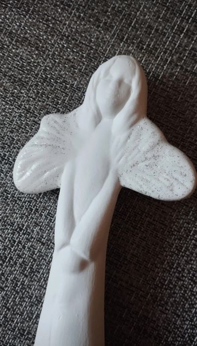 Biały anioł , aniołek ceramika