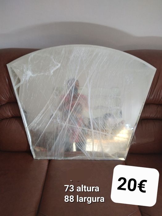 Wall Mirror64575276077825120