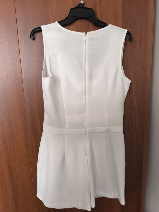 Elegancki biały kombinezon, Stradivarius