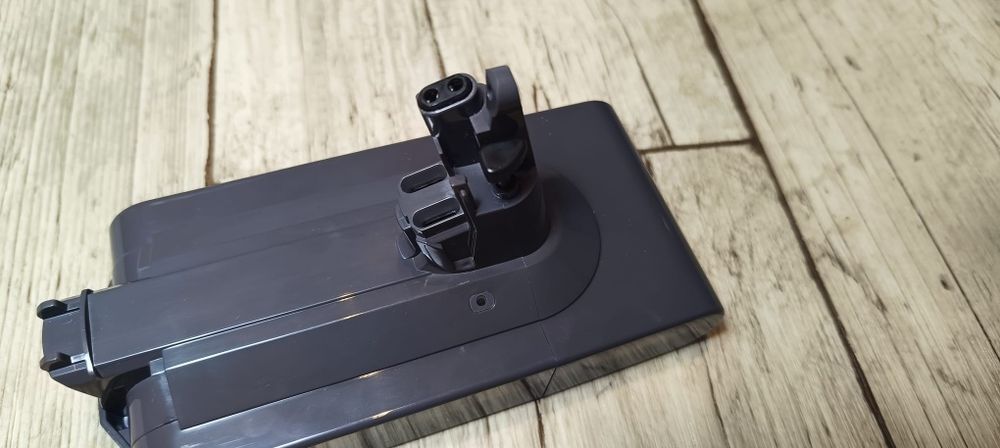 Nowy zamienny akumulator do odkurzacza Dyson V11