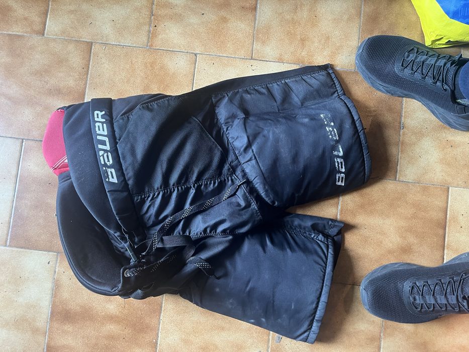 Equipamento hoquei patins