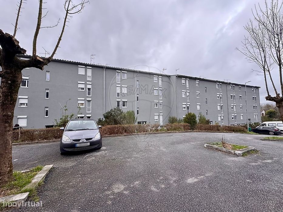 Apartamento T4 para venda