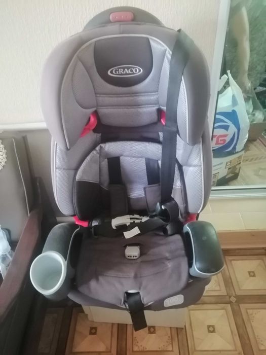 Продам детское кресло