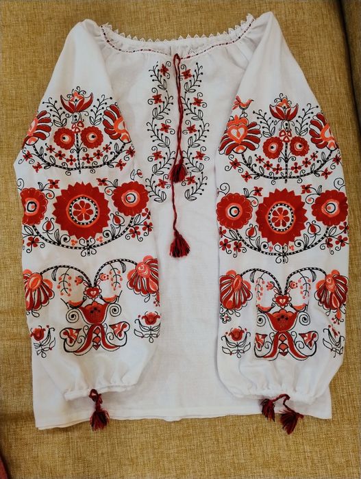 Вишиванка 158-164- вишита сорочка на дівчину, жіноча