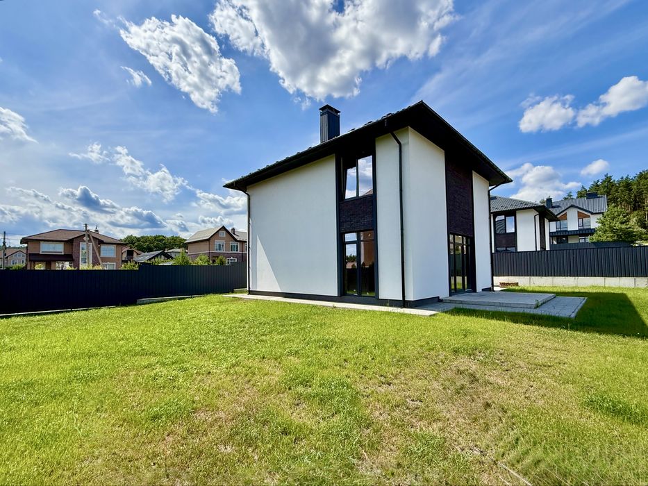 Продаж окремого будинку 130 м² + мансарда, 6 соток, Стоянка 2, Ірпінь