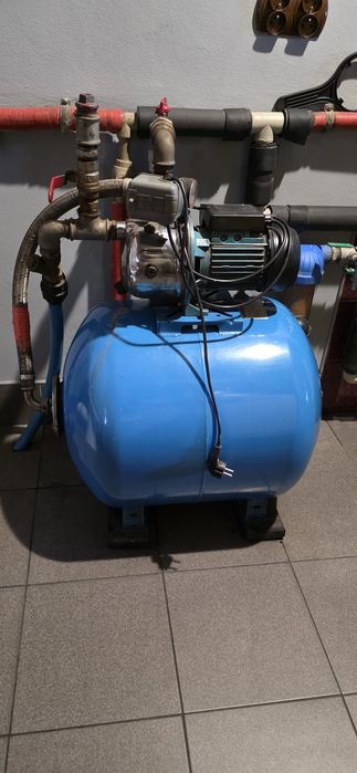 .  . .    Hydrofor