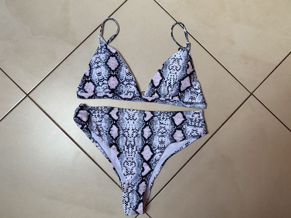 Bikini wezowe z wysokim stanem nowe m