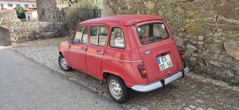 Renault 4L clássico