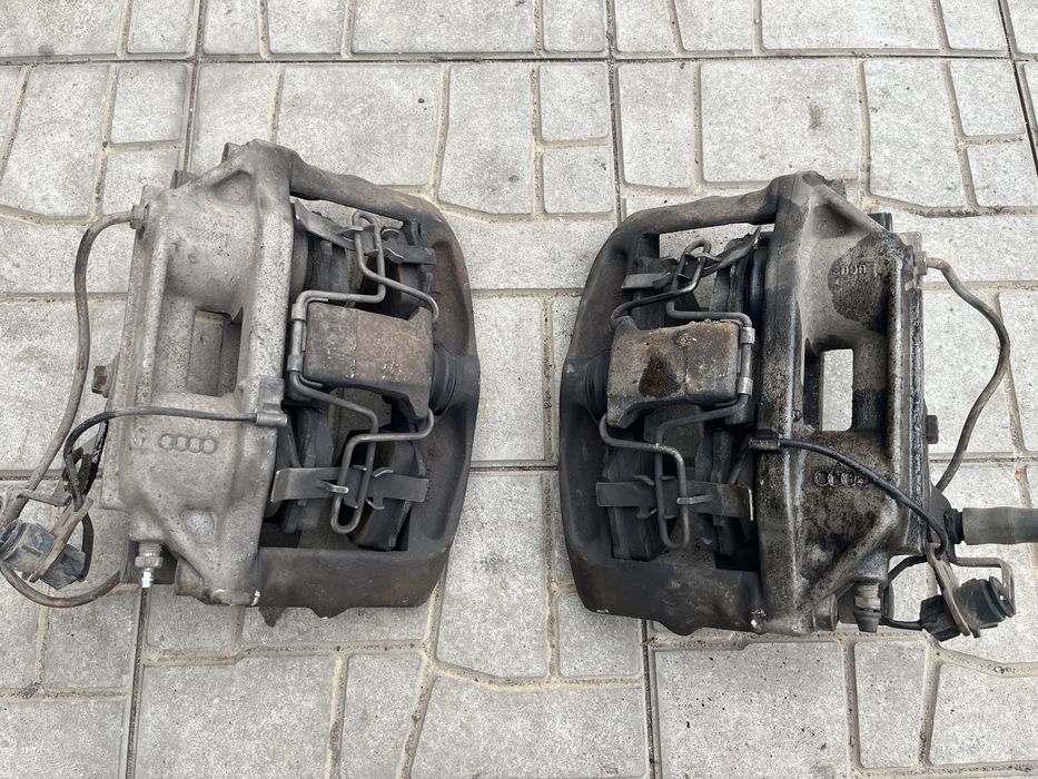 Супорта Audi S6 C5. Двухпоршневі. Під блини 320мм