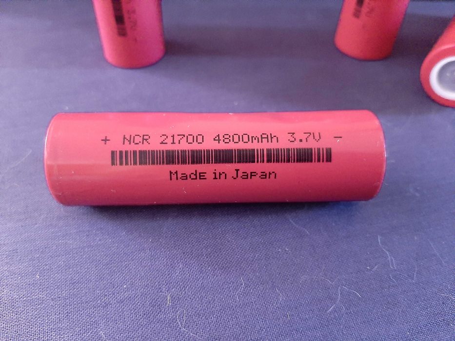 Células Li-Ion  21700