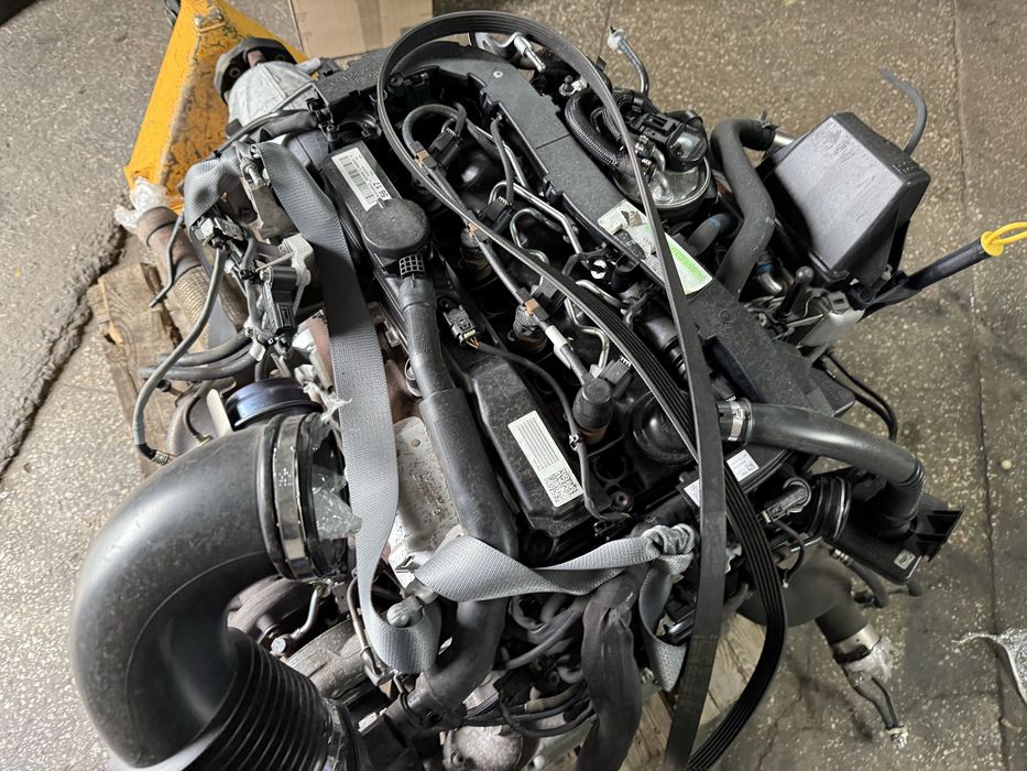 Мотор двигун двигатель ОМ651 2.2 дизель Vito V-class Sprinter E-clas