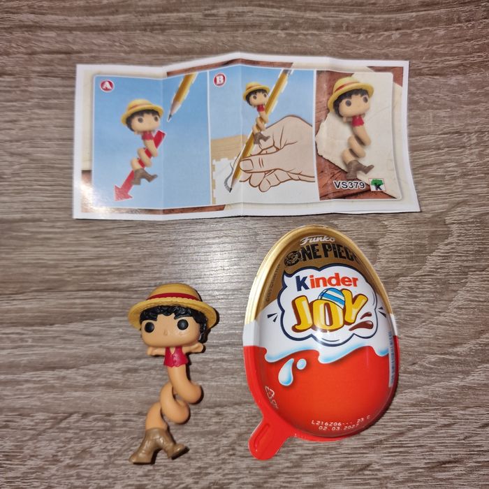 Figurka One Piece Kinder Joy Monkey D. Luffy na ołówek lub długopis