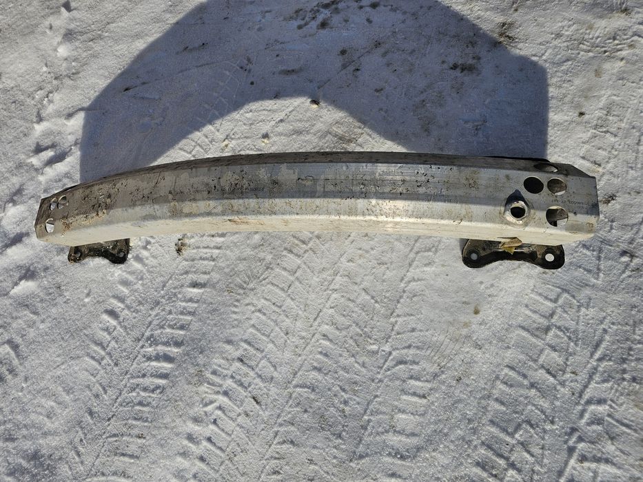 Підсилювач бампера задній tesla model y