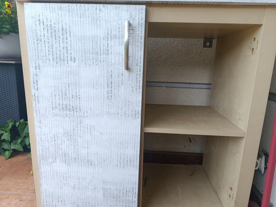 Szafka z Ikea  4 półki