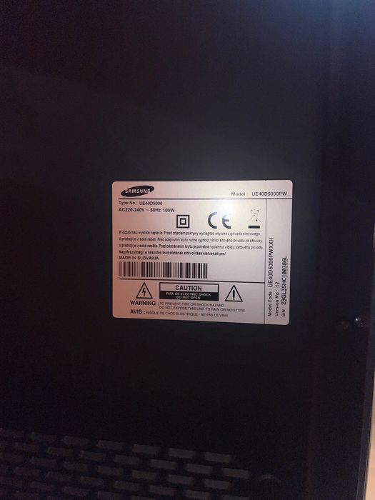 Sprzedam telewizor Samsung UE40D5000PW 40” Full HD LED, sprawny