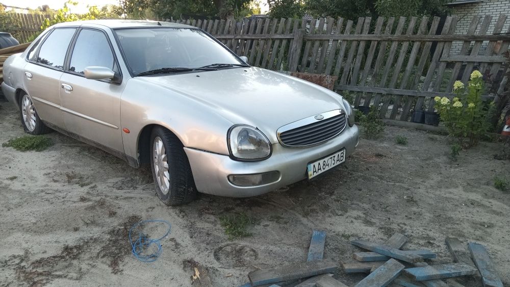 Продам срочно форд скорпио 2 1995