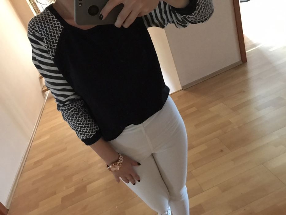 Bluza.                     .