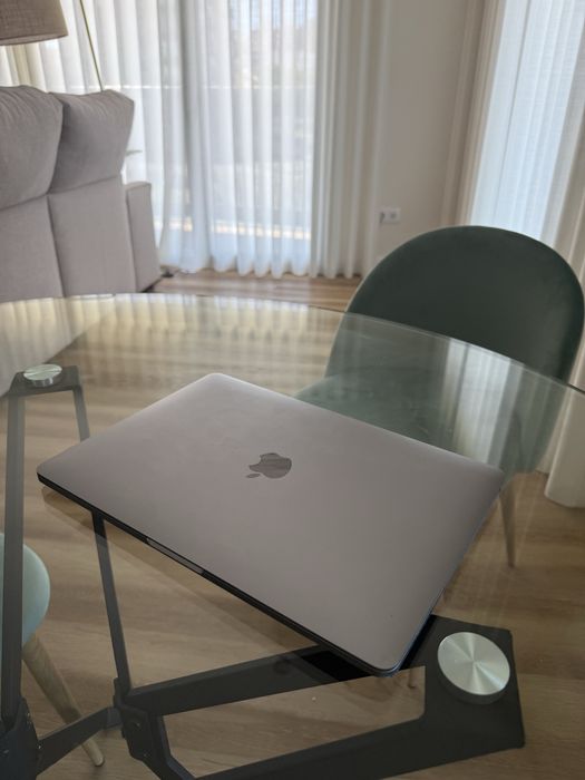 MacBook Pro 13” 2020 | 16GB RAM | SSD 256GB | Excelente Estado