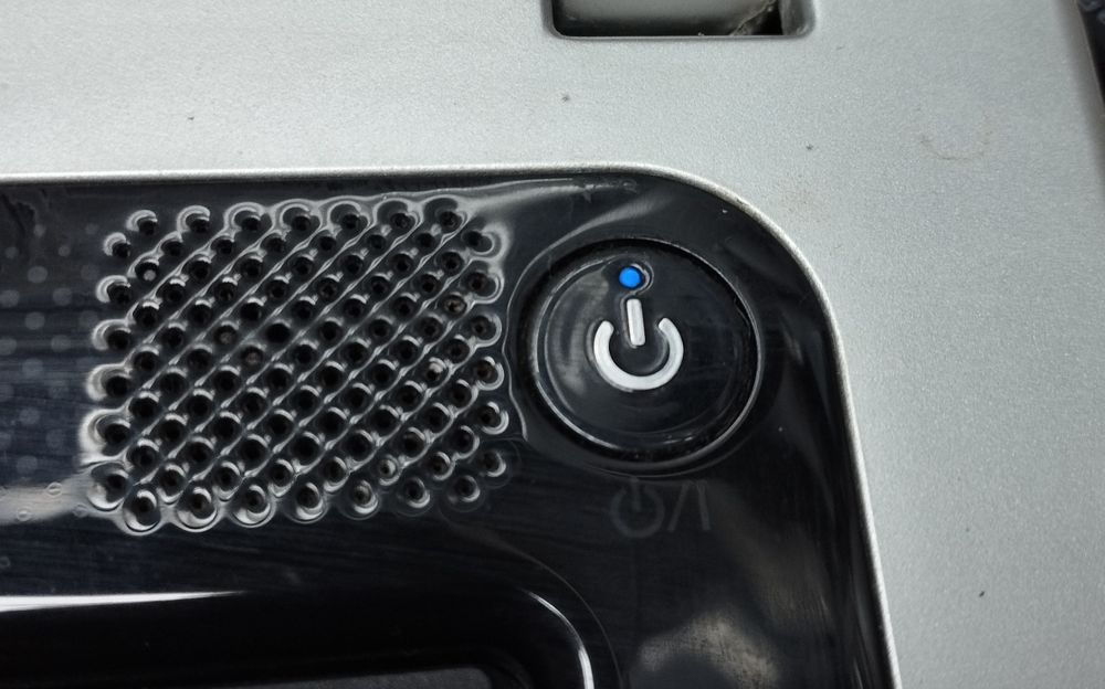 Samsung NP-R518H (НЕ рабочий)