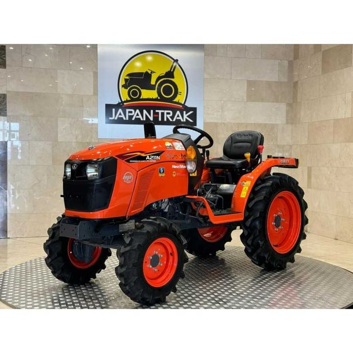 NOWA KUBOTA A-211 . Traktorek 4x4 , mini ciągnik. Do tuneli,sadu.