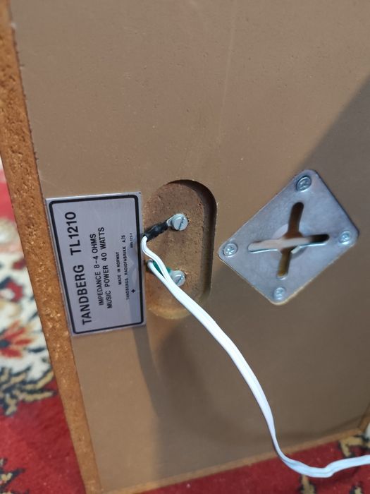 Kolumny Tandberg TL 1210