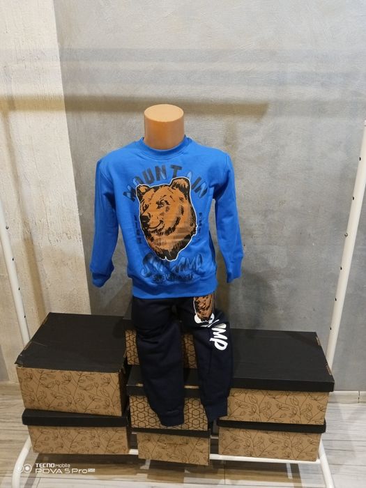 Komplet chłopięcy lekko ocieplany rozmiar3/4-7/8