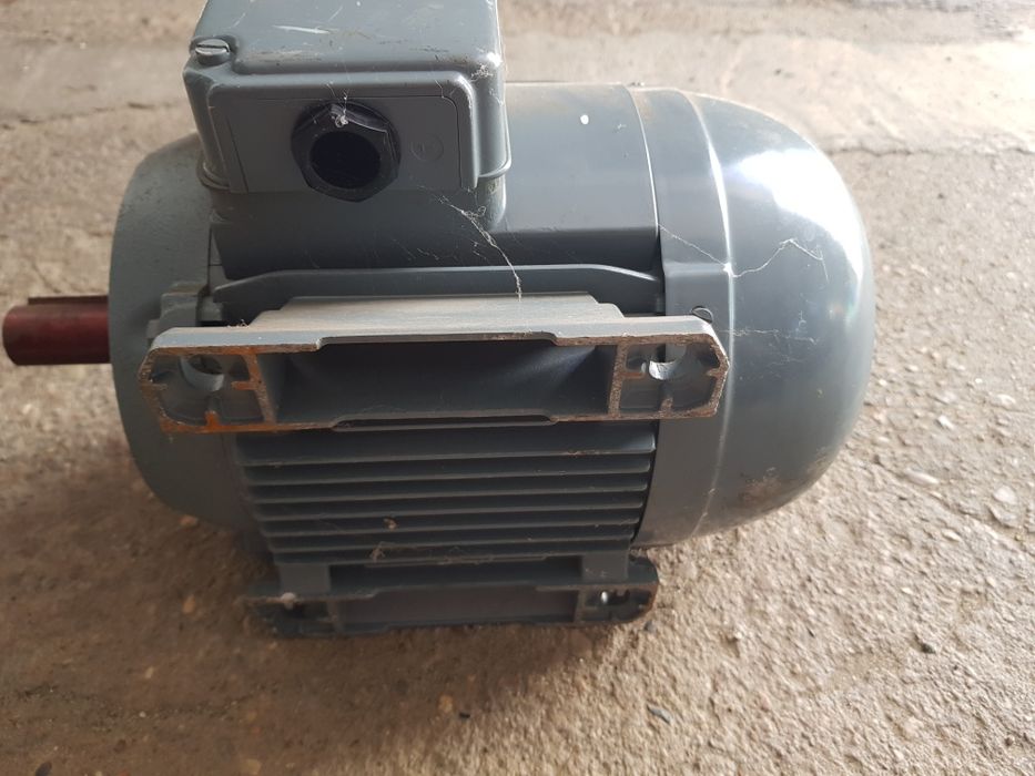 Silnik elektryczny aeg 1.1 kw