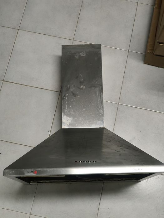 Placa vitrocerâmica com exaustor Fagor usadas, a funcionar perfeitamente