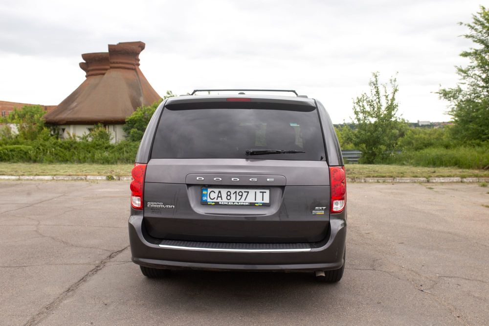 Продам Dodge Grand Caravan