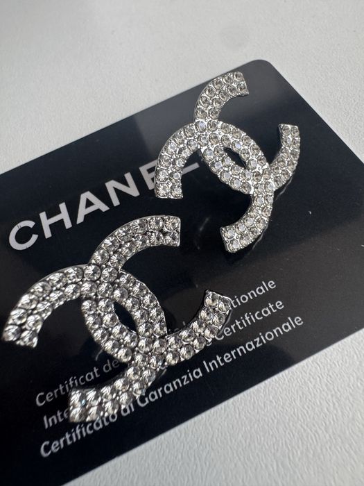 Piękne kolczyki Chanel 2,5x2,2 cm nowe