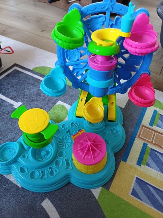 Zestawy do zabawy playdoh