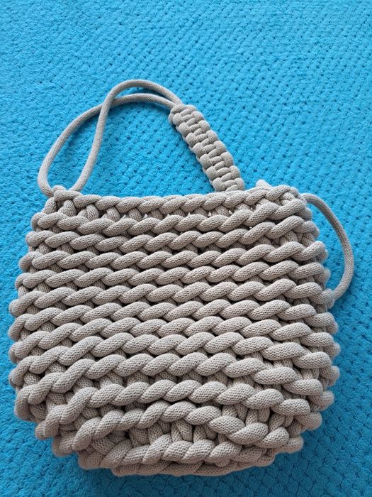 Torebka ze sznurka