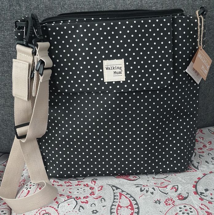 Saco muda fraldas bebe  walking mum