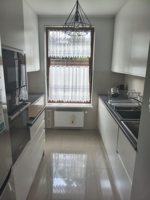 Wynajmę mieszkanie z ogródkiem 3 pok. 61m2 ul.Siedzibna Targówek