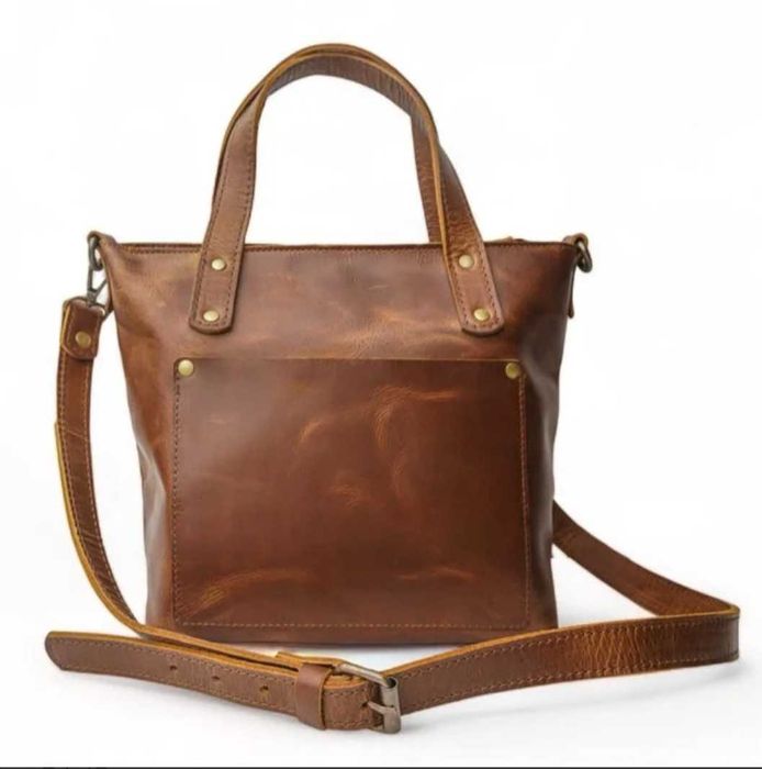 Saddle brown tote bag. Handcrafted 100 %