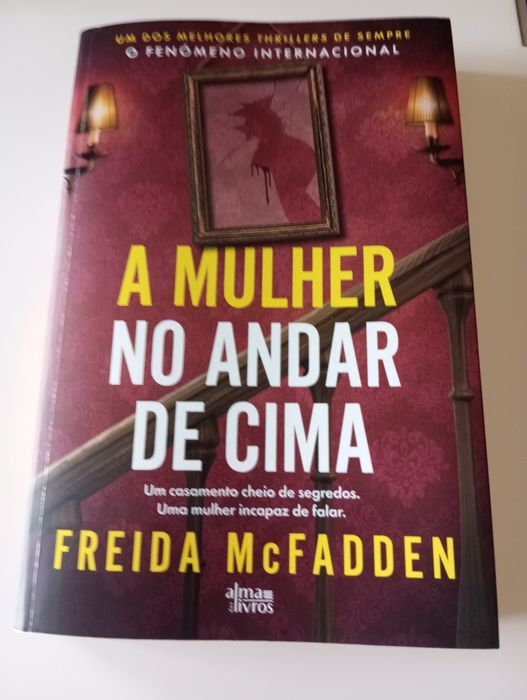 Livro a mulher no andar de cima