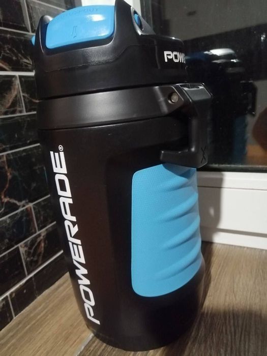 пляшка для води Powerade ємністю 1,9 л
