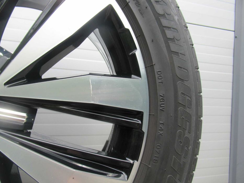 Alu+opony lato R20 VW AMAROK 5x120    4521