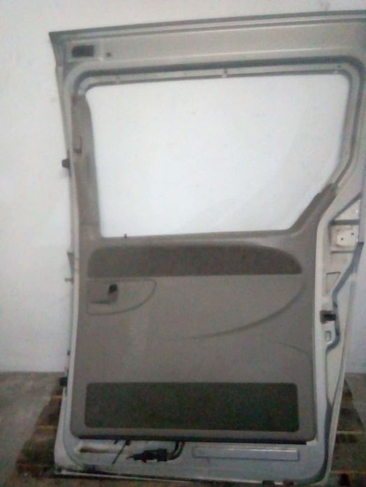 Porta Trás Dto Chrysler Grand Voyager