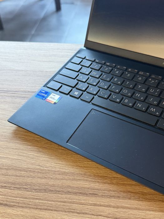 Ноутбук Asus Zen Book