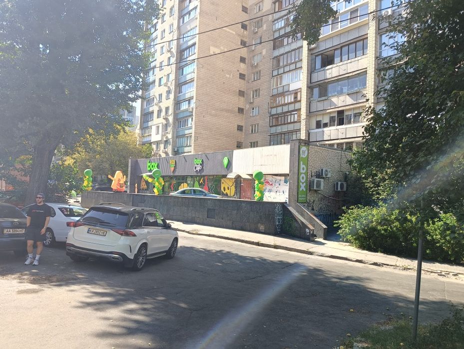 Аптека-Клиника-Салон-БарБер-Услуги(75м.кв) Пимоненка-Лукьяновка