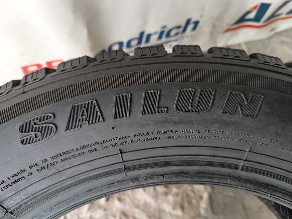 Зимові шини 225/60 R17 Sailun ice blazer wst1 2021рік 90%залишок