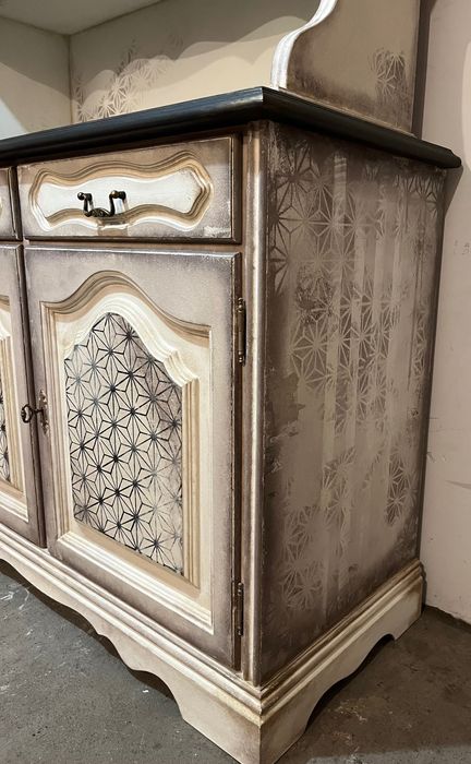 Kredens dębowy do kuchni/ salonu WYPRZEDAŻ!