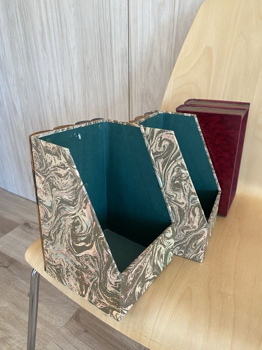 Conjunto de livros falsos