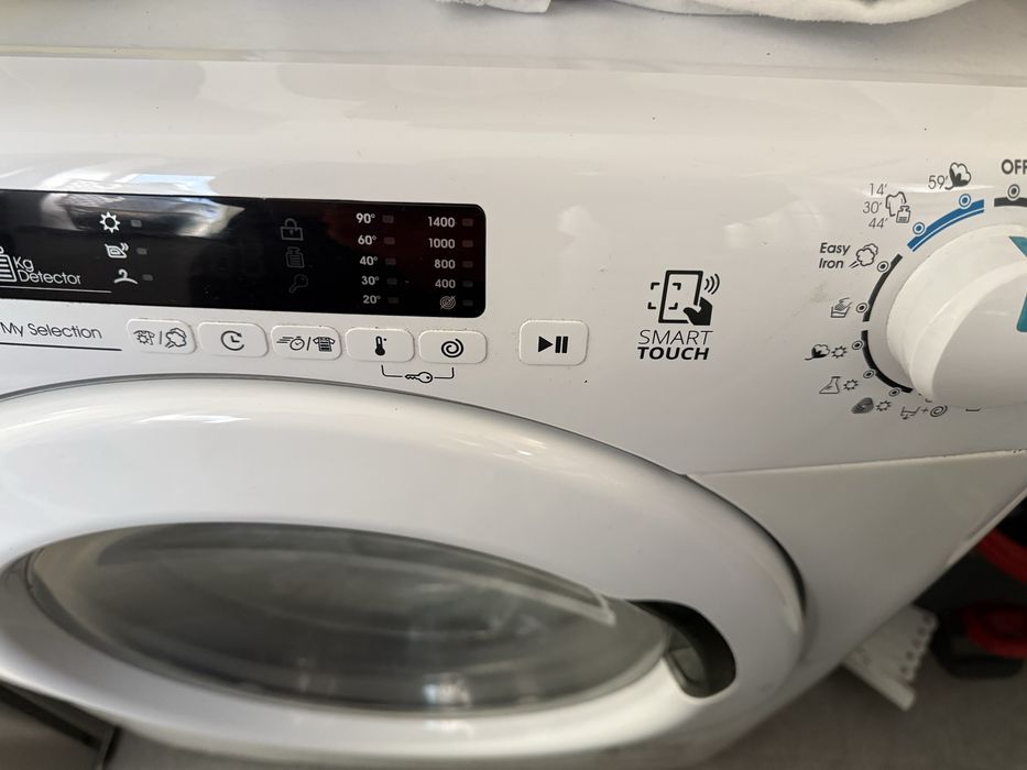 Candy Smart 8 kg / 5 kg, 1400 rpm.